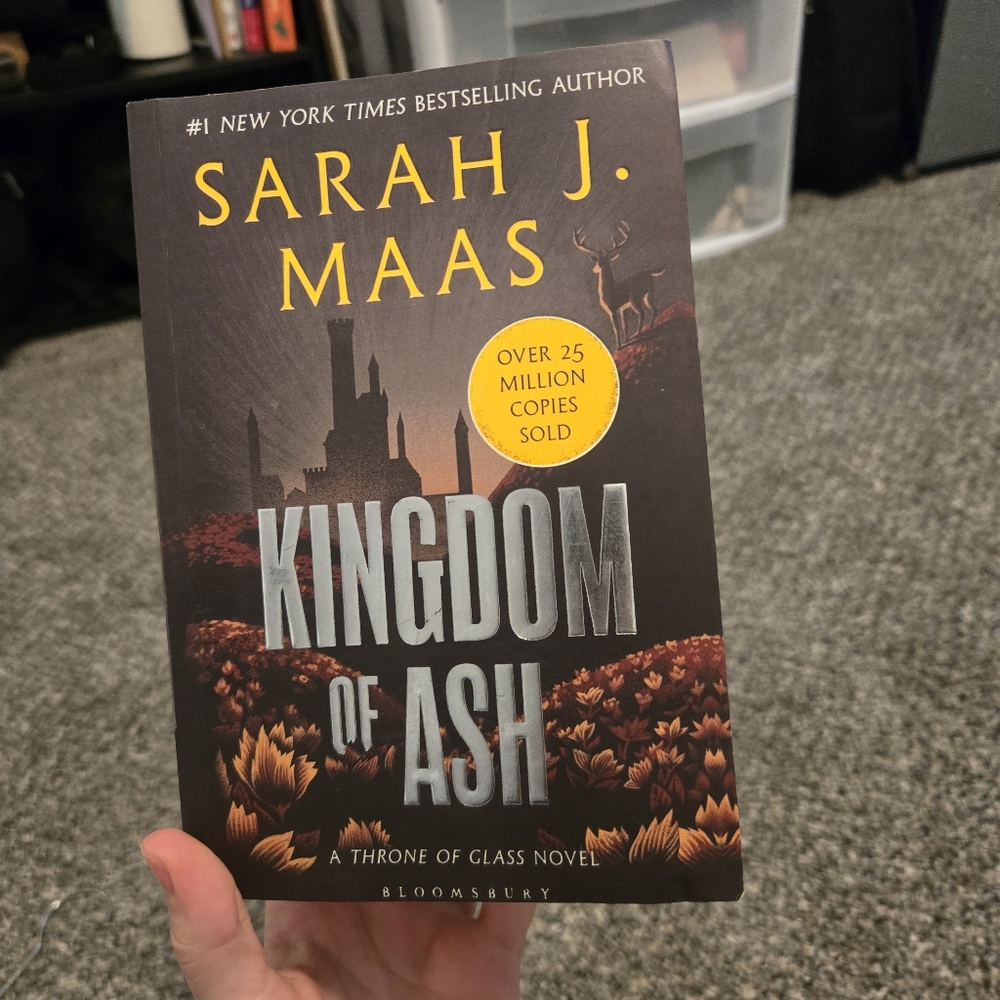 Kingdom of Ash by Sarah J. Maas